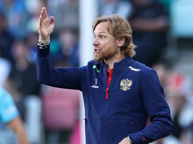 Валерий Карпин остался главным тренером сборной России по футболу