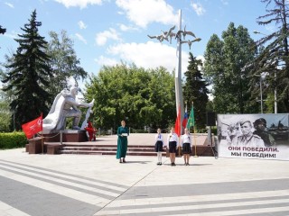 В Котельниках у мемориала «Журавли» прошел митинг, посвященный Дню памяти и скорби