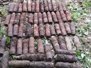 Под Рузой поисковики обнаружили 56 артиллерийских снарядов времен ВОВ
