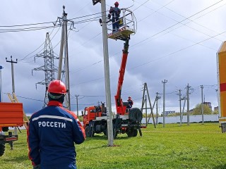 Да будет свет: в населенных пунктах Солнечногорска модернизируют систему подачи электричества жителям