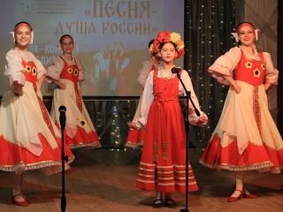 Юные вокалисты Дзержинского лучше других исполнили песни детства на Всероссийском проекте