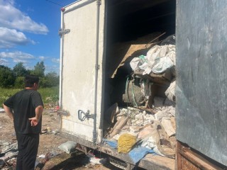 Жителю Рузского округа грозит штраф и изъятие машины за сброс строительных отходов
