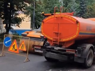 Проезд на улице Хрипунова временно перекрыли
