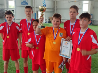 Семейный центр «Преображение» из Егорьевска одержал победу в турнире по мини-футболу