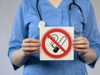 Пульмонолог Дибирова: в каких случаях после курения вейпов нужна пересадка легких