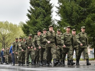 Луховичане могут заключить контракт на военную службу в общеобластном пункте отбора