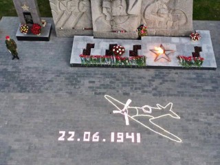 «Огненные картины» зажгли в Ступине в память воинов Великой Отечественной войны