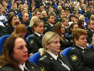 Граждан приглашают на службу в органы принудительного исполнения Российской Федерации