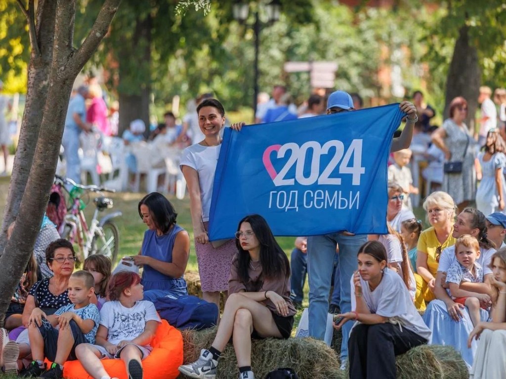 Форум «Многодетная Россия» собрал в Зарайском кремле порядка 350 человек из 45 муниципалитетов региона