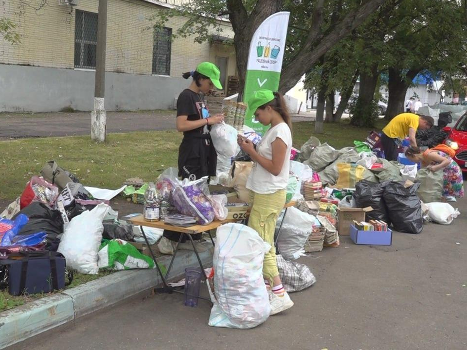 Растет число участников акций по раздельному сбору мусора в Раменском