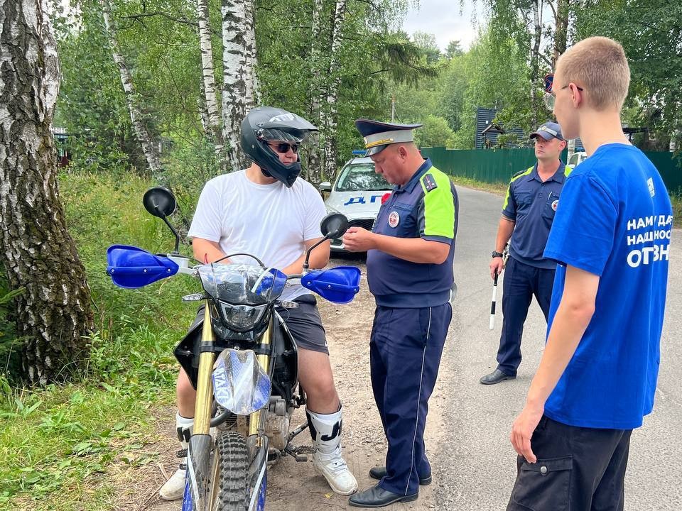 Полицейские проверят водителей скутеров и питбайков в дачных поселках и СНТ