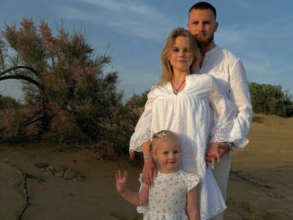 Семья фельдшера скорой помощи из Мытищ празднует новоселье благодаря региональной программе
