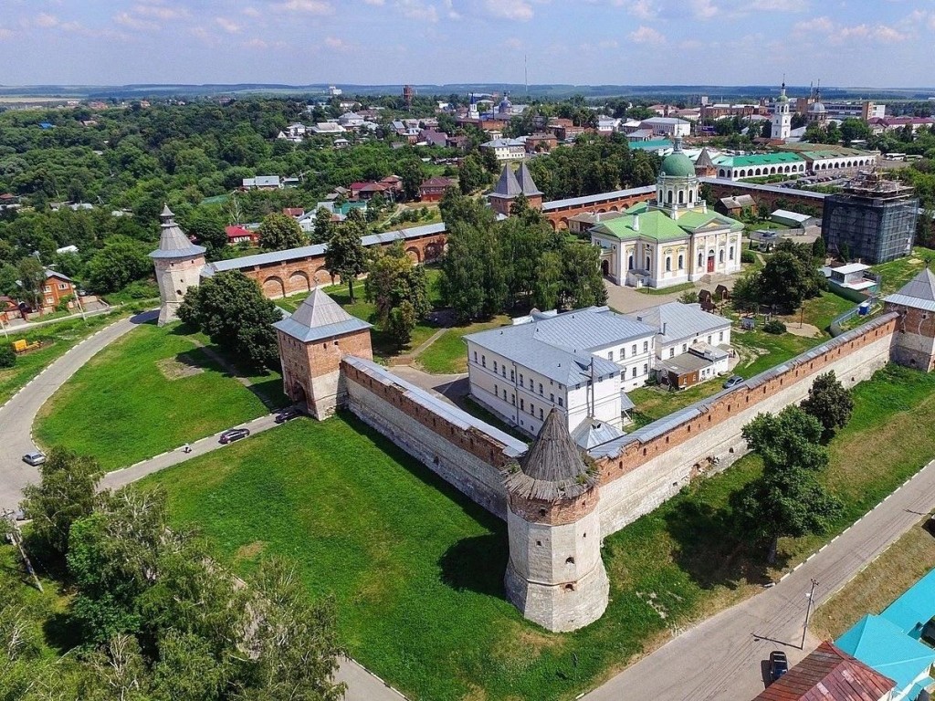 В Зарайском кремле пройдет реставрация кладки стен, фундамента и кровли |  REGIONS.RU / Зарайск