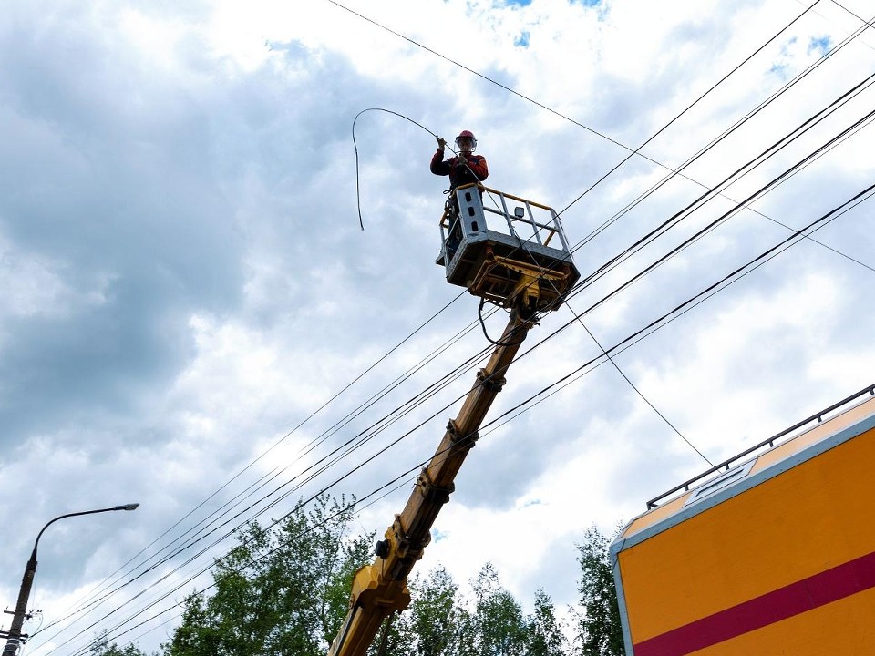 Энергетические компании Подмосковья обновили более 1 тыс. трансформаторных подстанций