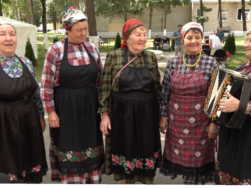 Бурановские бабушки приехали поддержать участников СВО, проходящих реабилитацию в Дубне