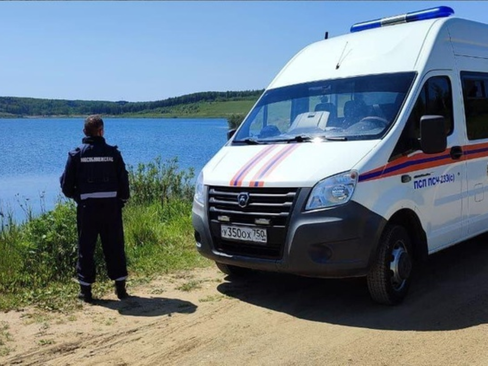 Молодой мужчина утонул в Лопасне близ деревни Крюково