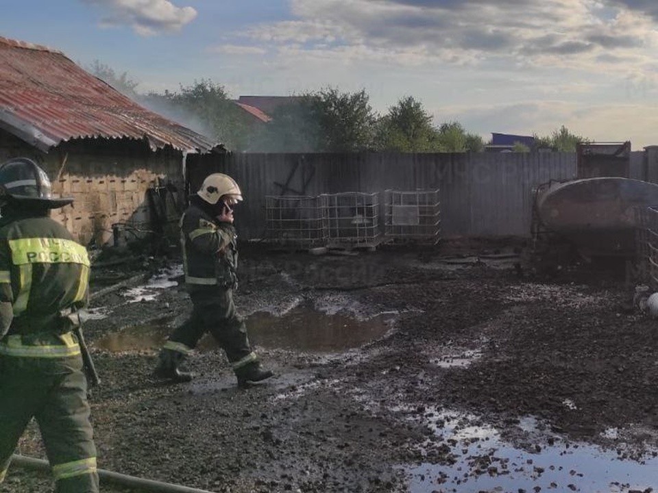 Житель Раменского получил ожоги рук, ног и лица во время пожара на участке