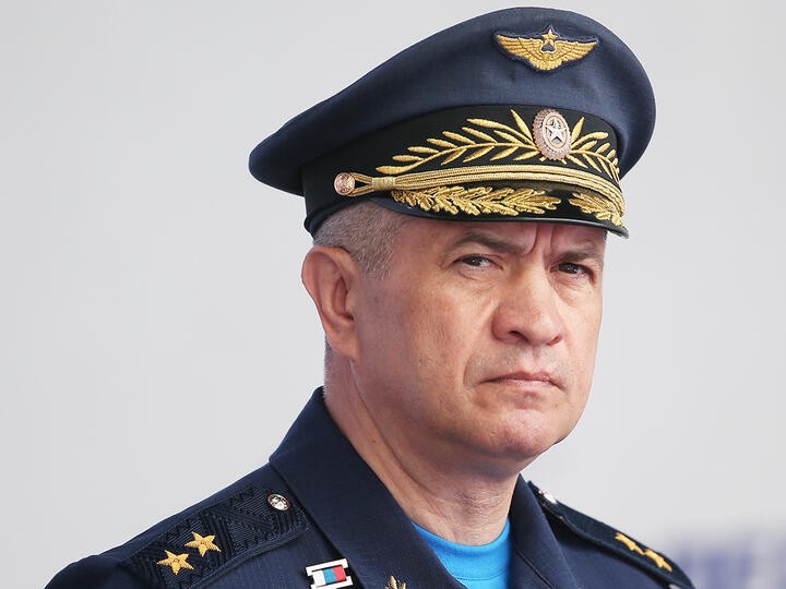 Командующий дальней авиацией Кобылаш назначен замглавкома ВКС России