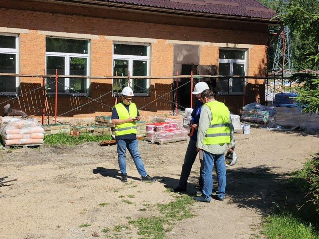 В Туровской школе в местечке Данки под Серпуховом обустроили коммуникации |  REGIONS.RU / Серпухов