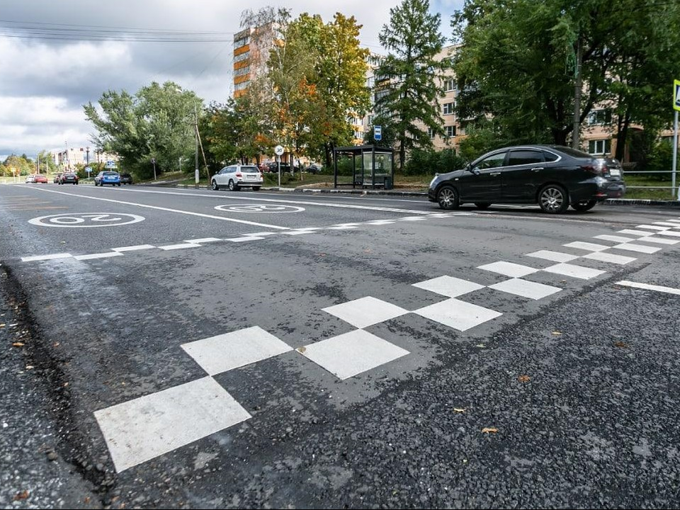 Искусственные неровности отремонтировали в Дзержинском на улице Угрешской