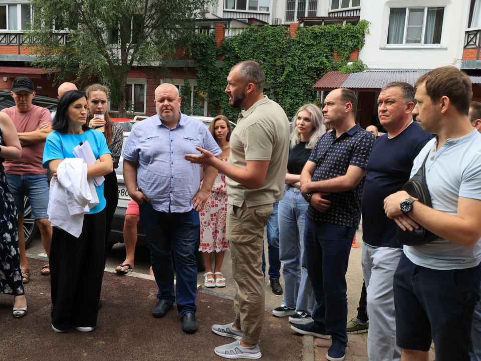 Калитки, отделяющие дзержинцев от шумных отдыхающих в лесной зоне, постараются сохранить