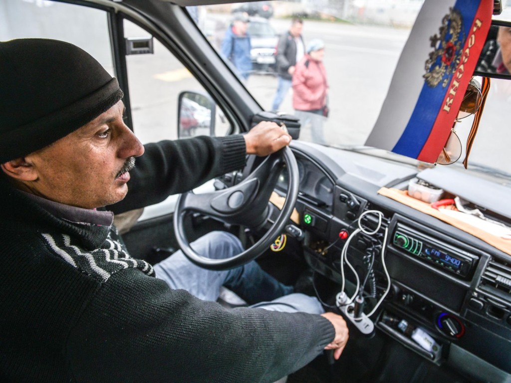 В Реутове проверяют водителей маршруток