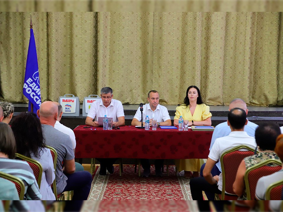 На 29-й конференции местного отделения «Единой России» утвердили 25 воскресенцев к выдвижению на выборы