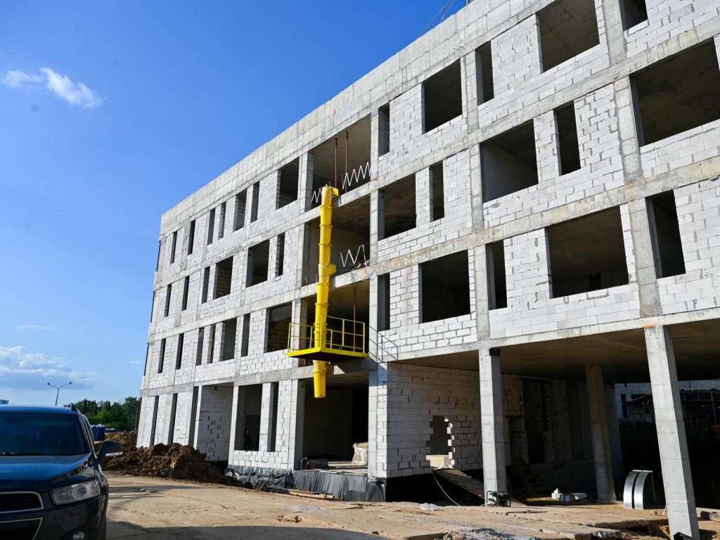 Стройка новой школы в ЖК «Римский» в Ленинском округе идет по графику