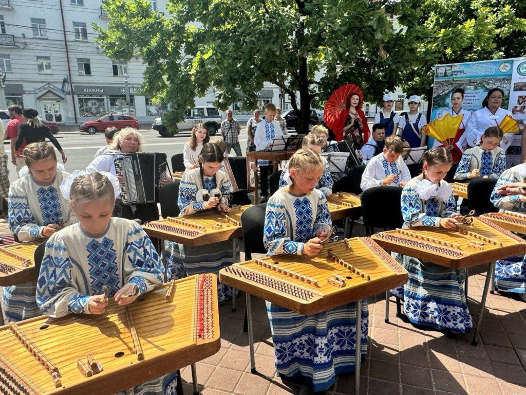 Делегация из Ступина приняла участие в юбилейном дне рождения города- побратима в Беларуси | REGIONS.RU / Ступино