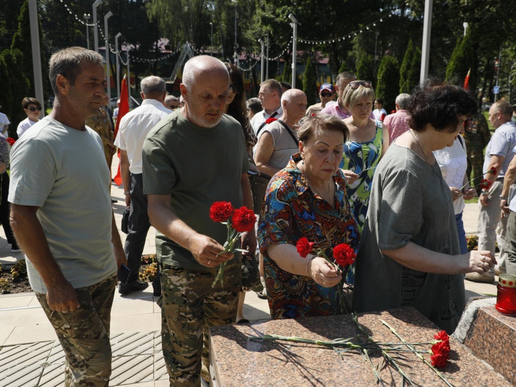 Памятный митинг в честь Дня ветеранов боевых действий прошел в Наро-Фоминске