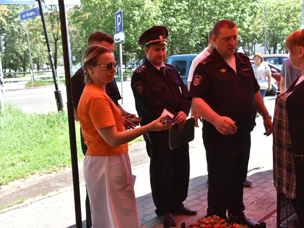 Рейды по пресечению несанкционированной торговли провели в микрорайоне Южный  в Балашихе | REGIONS.RU / Балашиха