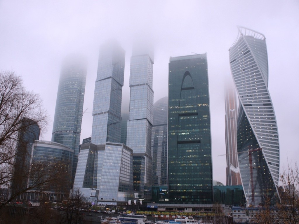Сверхинтенсивные осадки выпали в некоторых районах Москвы