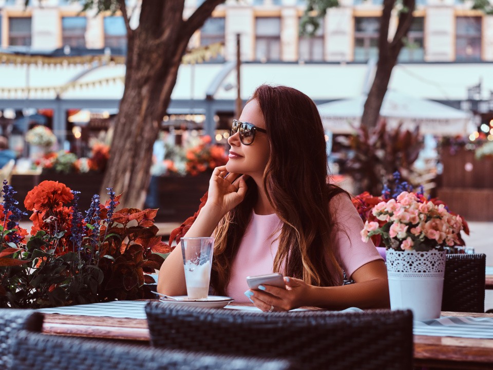 В Москве выявили нарушения в каждом восьмом летнем кафе