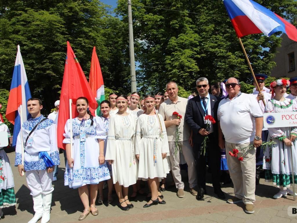 Наро-Фоминск представил народное творчество на крупном фестивале «Венок  дружбы» в Бобруйске | REGIONS.RU / Наро-Фоминск