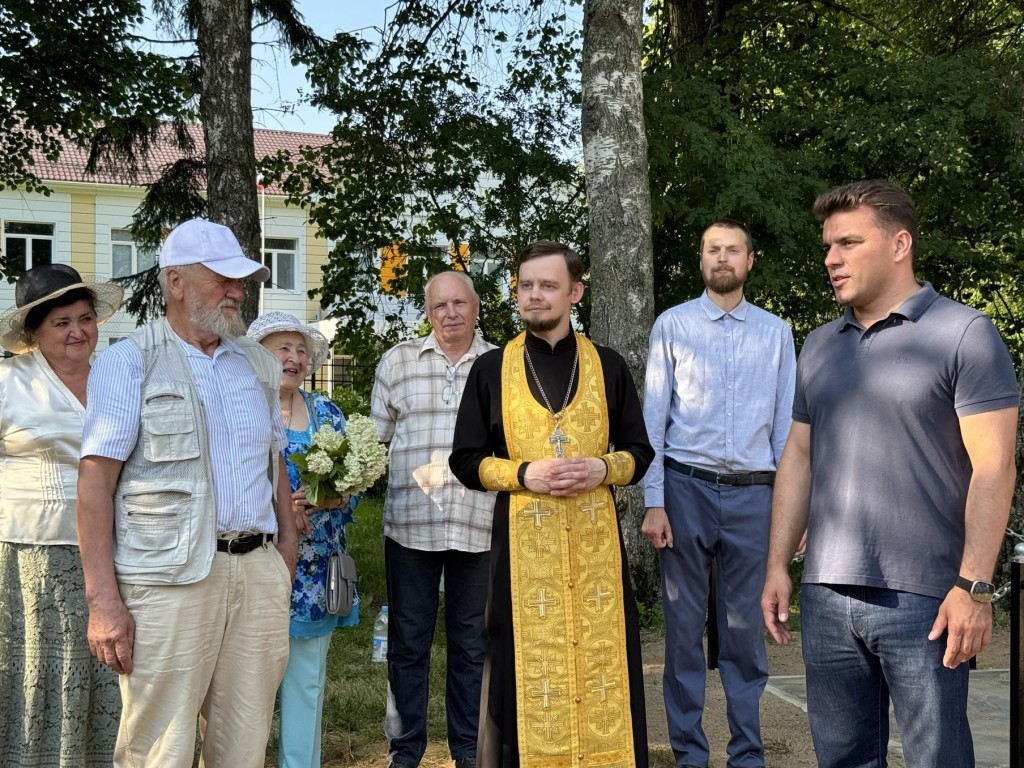 В деревне Клементьево восстановили памятник «Царю-Освободителю» |  REGIONS.RU / Можайск