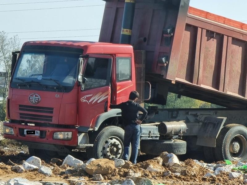 Дорогой кирпич: жители Раменского оштрафованы за нарушения правил обращения с отходами