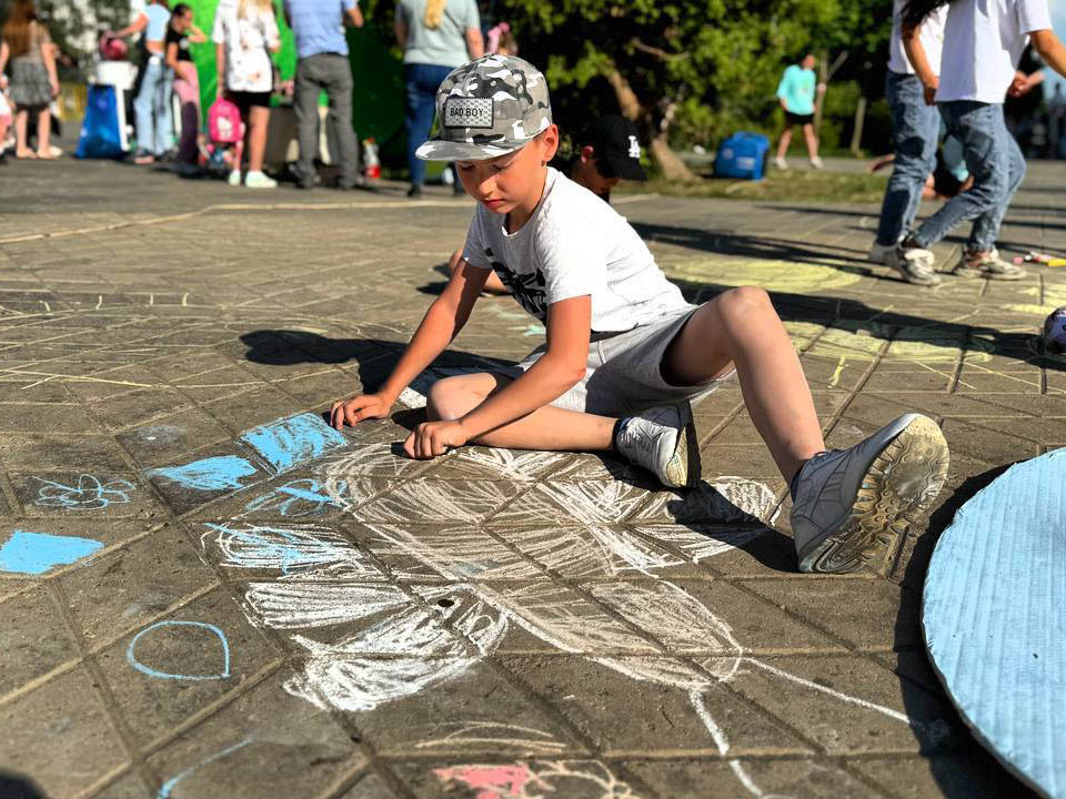 В Лосино-Петровском прошла экологическая акция для детей и взрослых