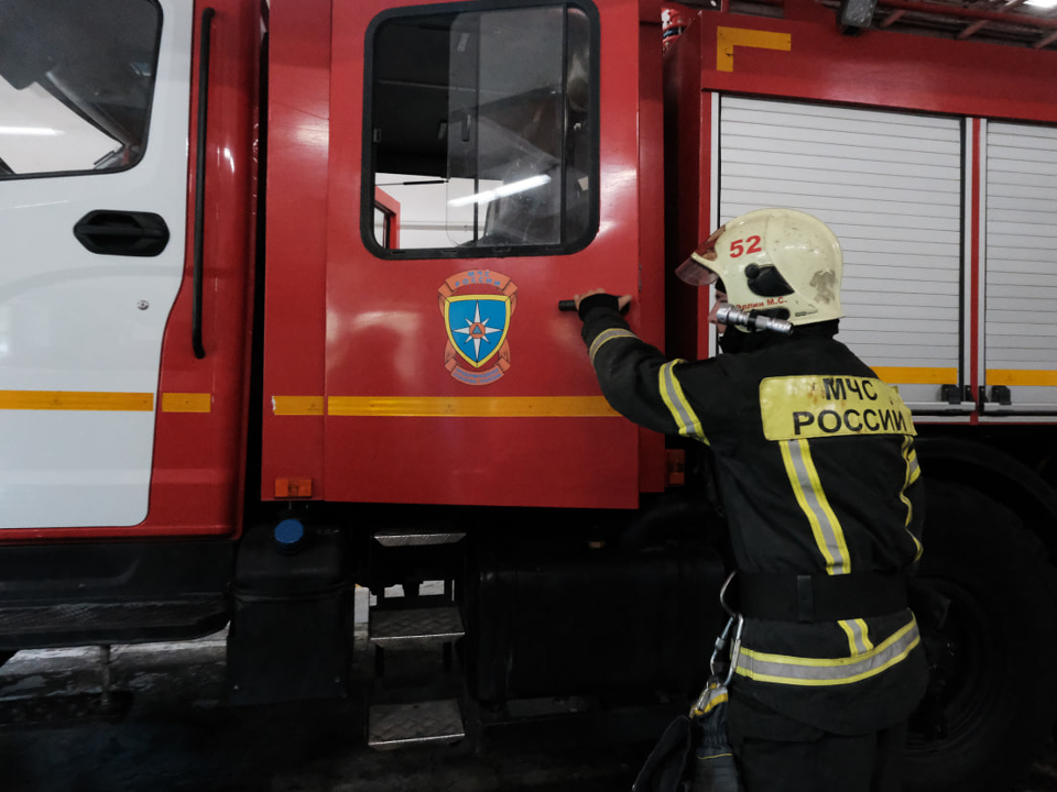 Брошенный окурок стал причиной пожара квартиры в Пущино