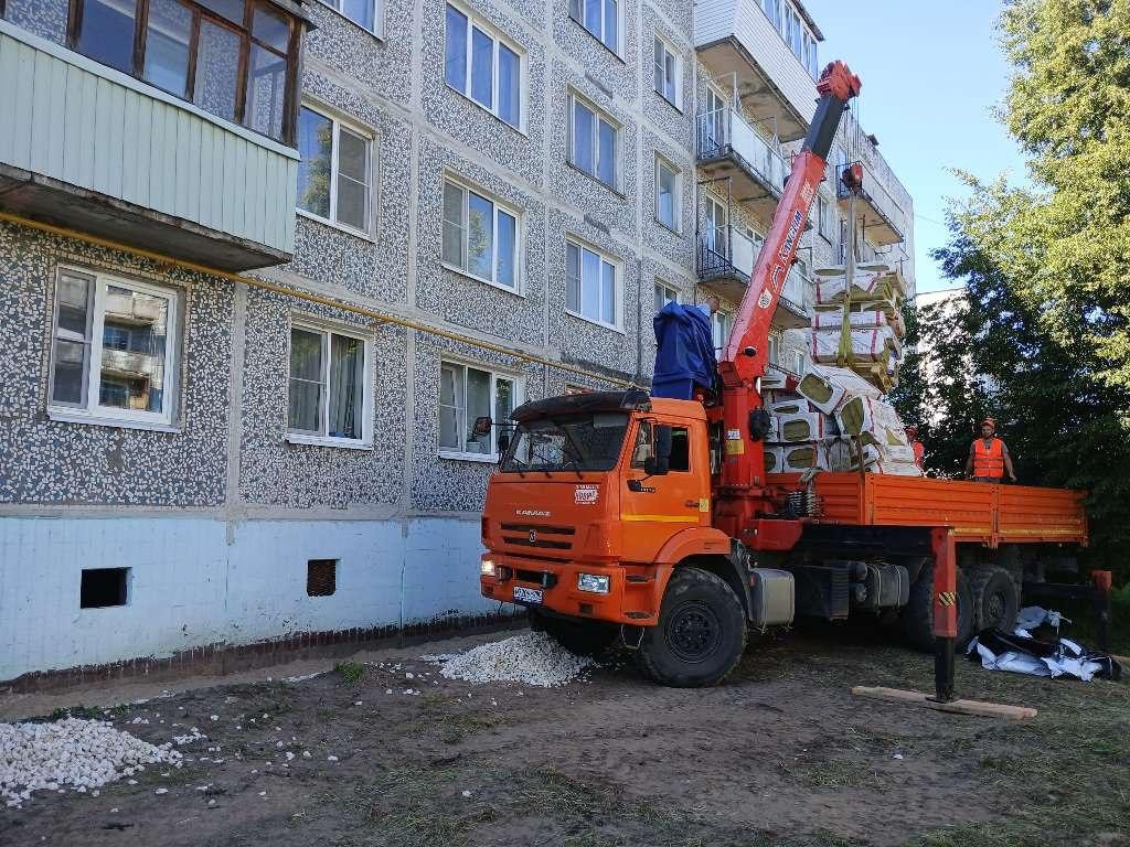 В многоквартирном доме в селе Акатьево в Коломне отремонтируют  коммуникации, крышу и фасад | REGIONS.RU / Коломна