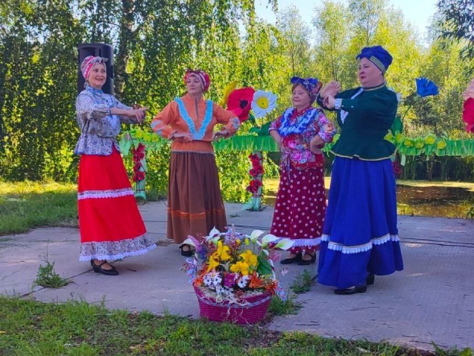 День деревень Демидово и Гаврино отметили танцами и песнями