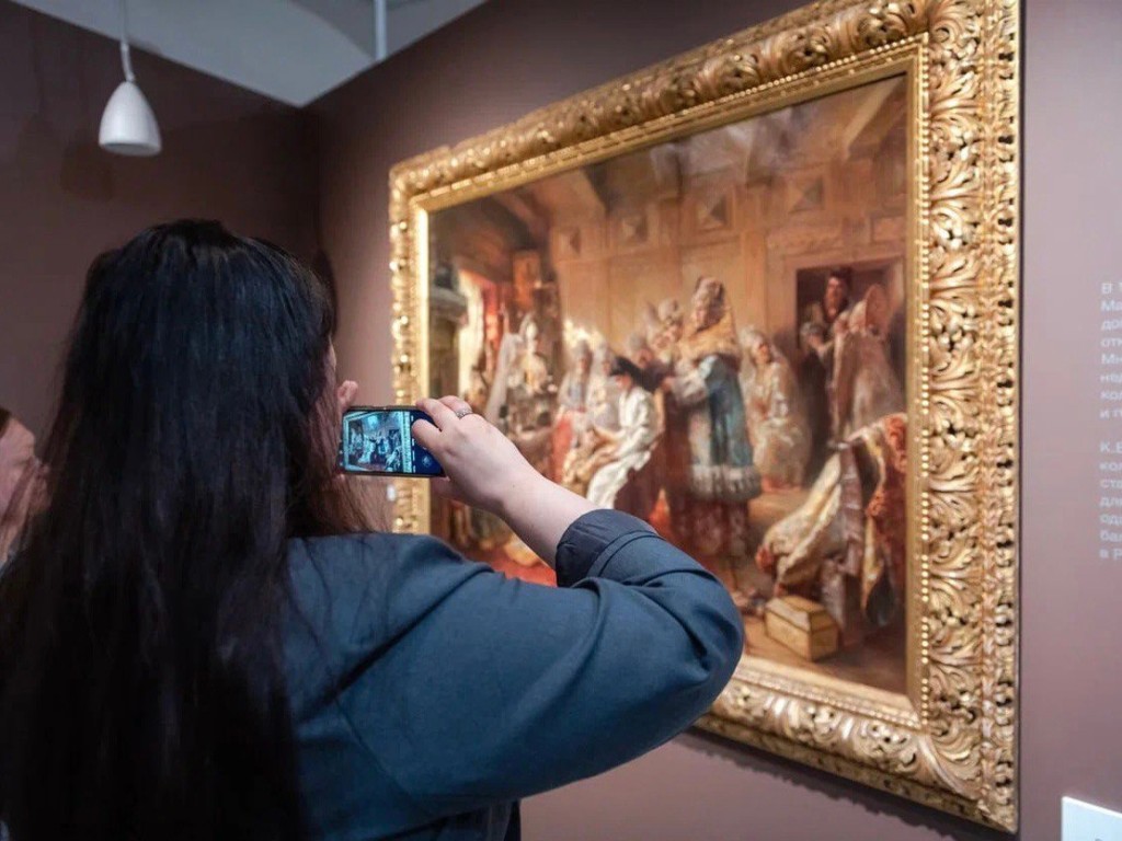 Серпуховский музей приглашает на фотобатл «Братья Маковские»