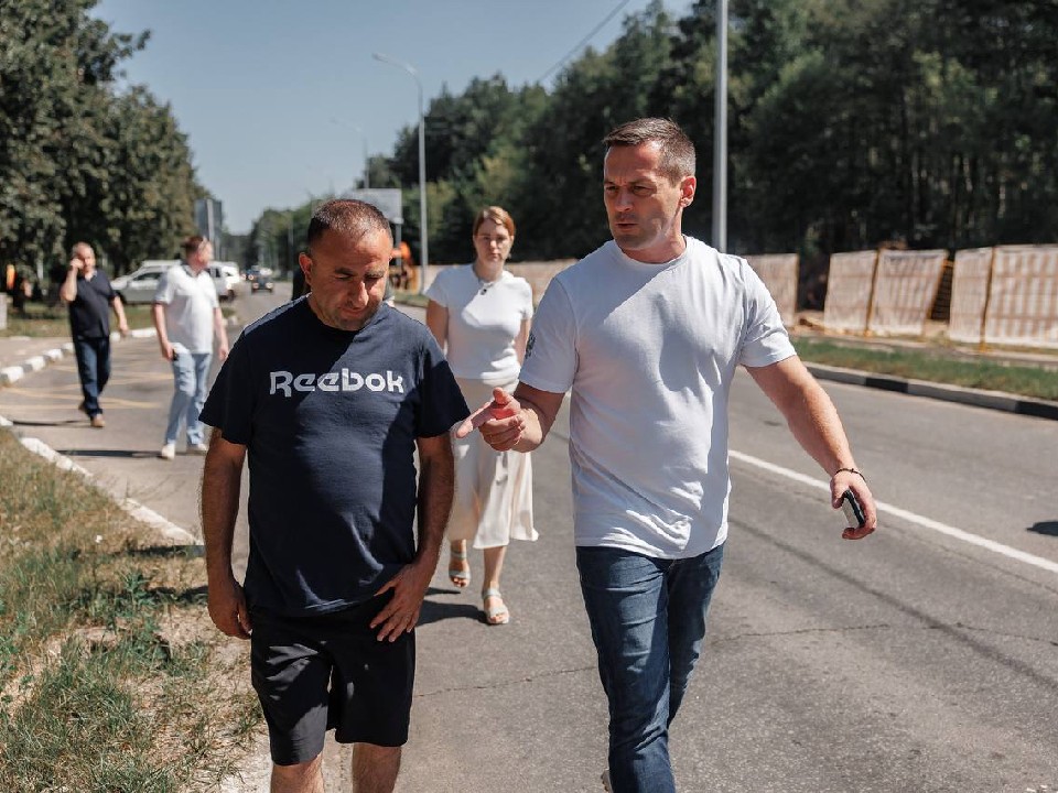 Сто человек задействовали для благоустройства Центральной улицы в Дубне