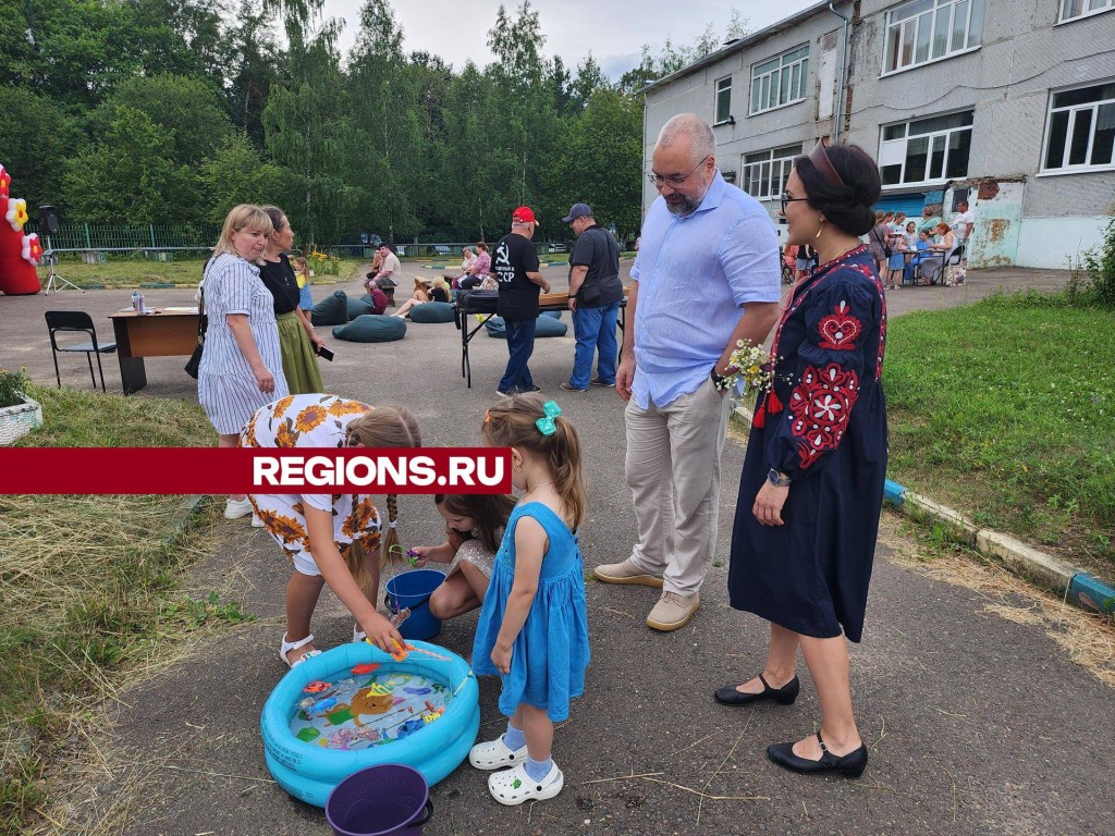 В Райсеменовском под Серпуховом праздник деревни совместили с Днем семьи,  любви и верности | REGIONS.RU / Серпухов