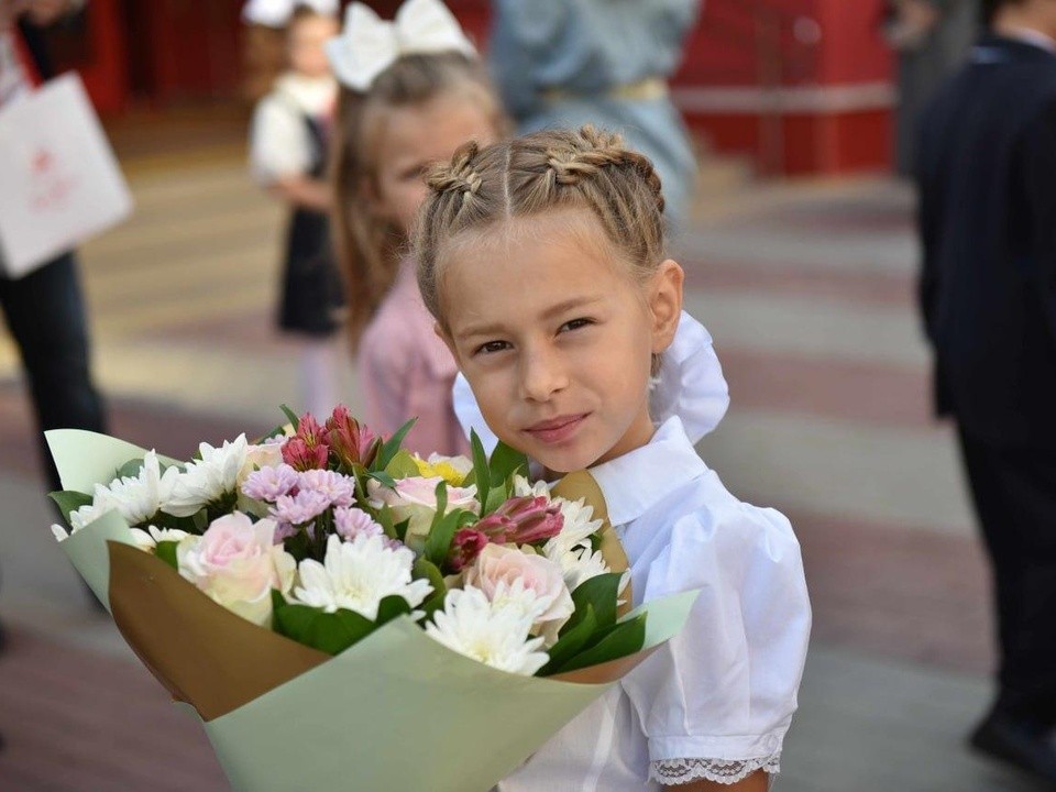 Четыре тысячи детей в Химках в этом году впервые сядут за школьные парты