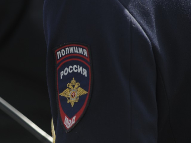 Житель Домодедова изнасиловал девочку-подростка возле школы в Бирюлеве и украл ее наушники