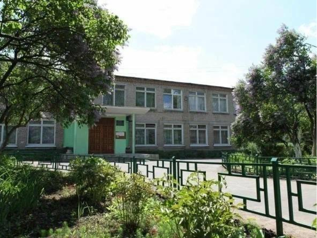 Здание школы №28 в поселке Красково капитально отремонтируют в следующем году
