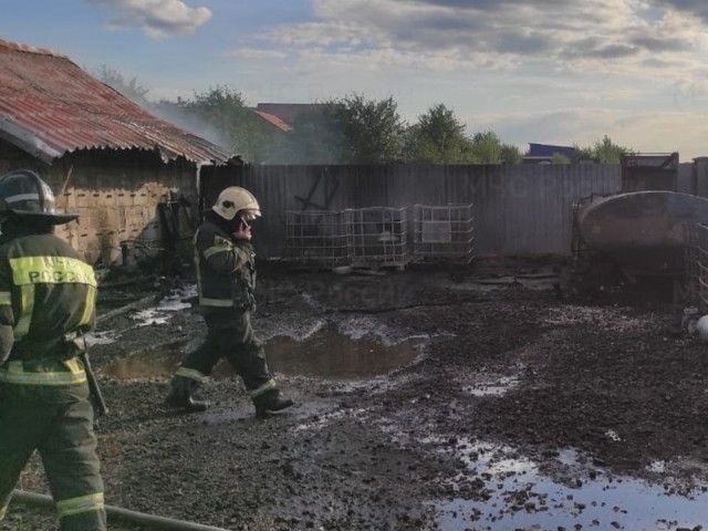 Житель Раменского получил ожоги рук, ног и лица во время пожара на участке