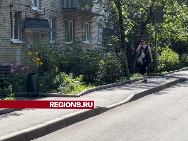 Специалисты обновили асфальт на улице Северной в Химках