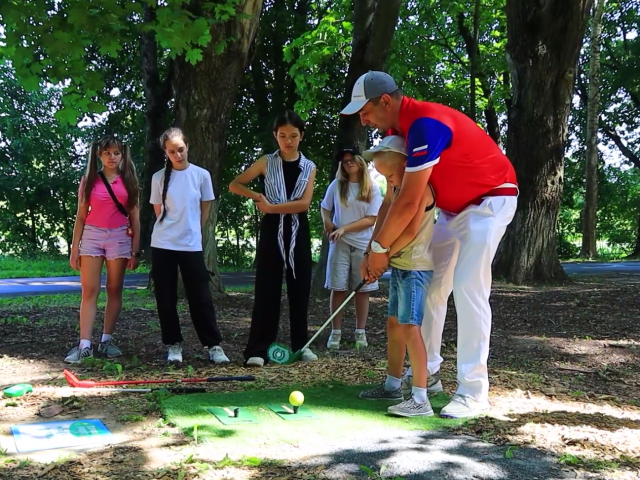 Первое в России парк-поле для гольфа создали в Щелкове