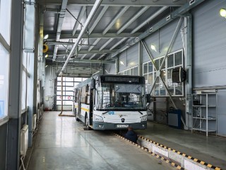Работу кондиционеров наладят в автобусах Дубны после совещания с главой округа